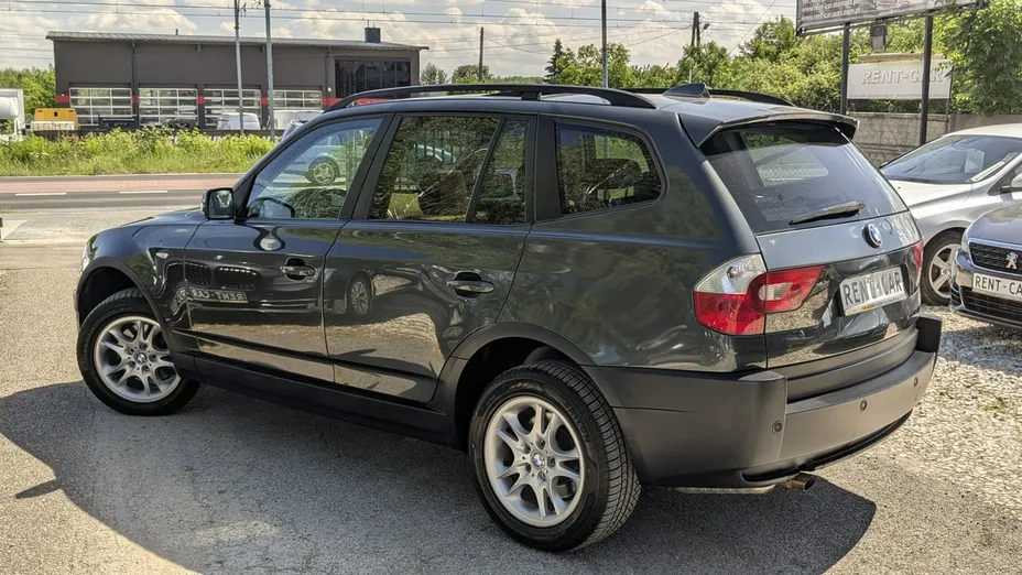 BMW X3 -