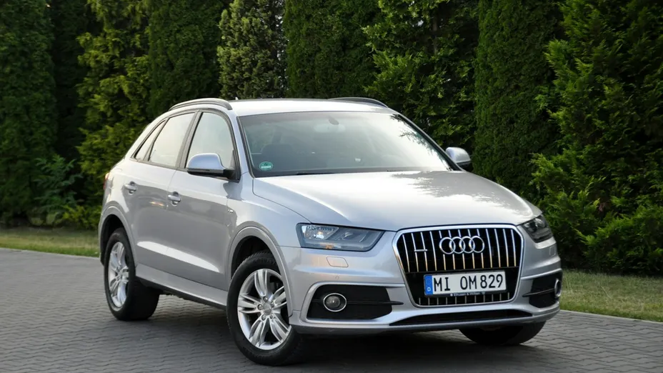 AUDI Q3 -
