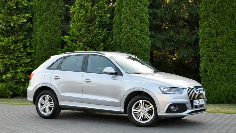 AUDI Q3 -
