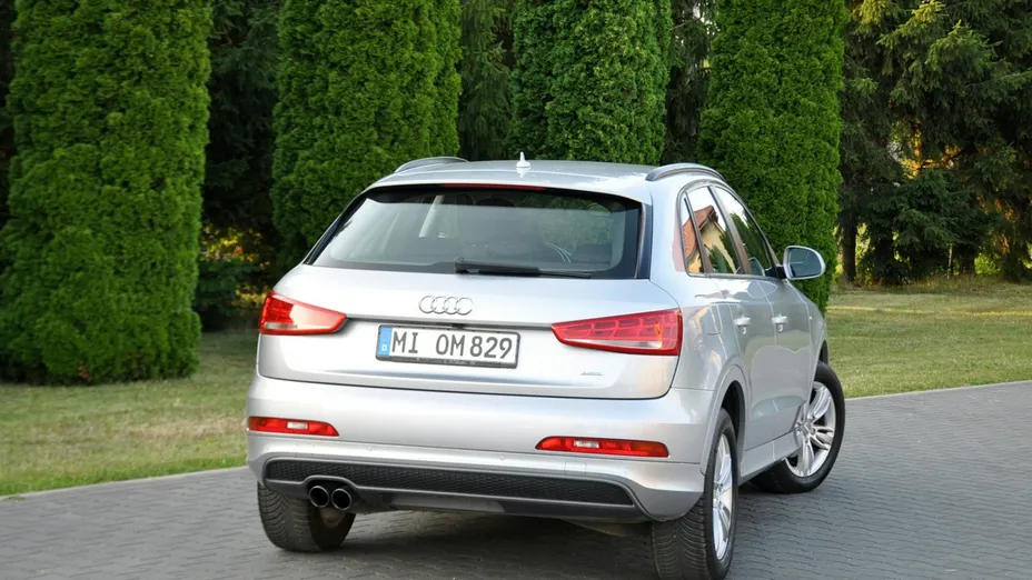 AUDI Q3 -