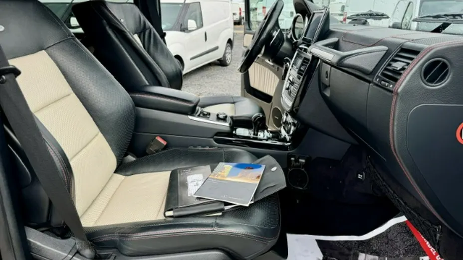 MERCEDES-BENZ Klasa G -