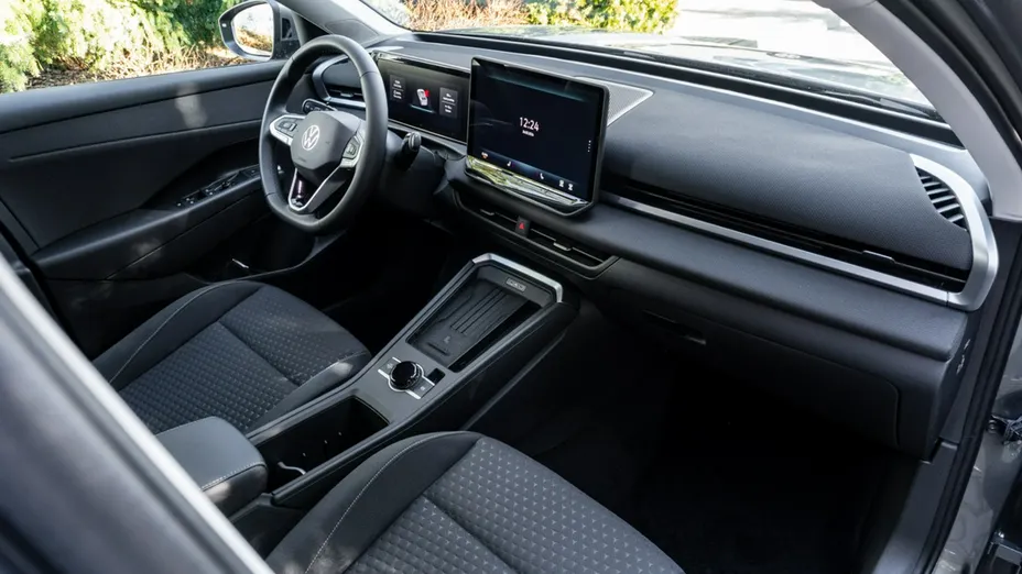 VOLKSWAGEN T-ROC -