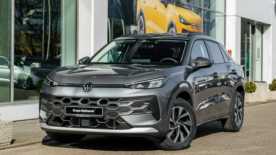 VOLKSWAGEN T-ROC -