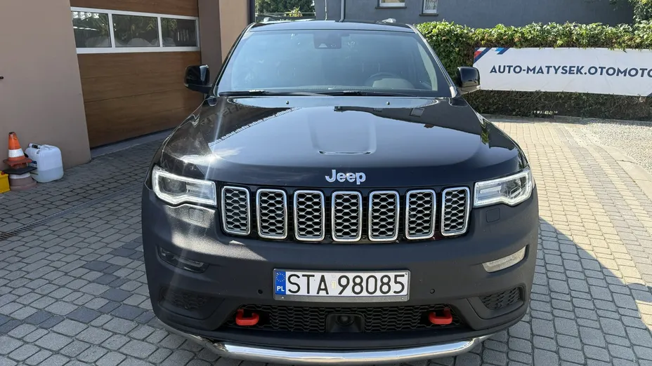 JEEP Grand Cherokee -