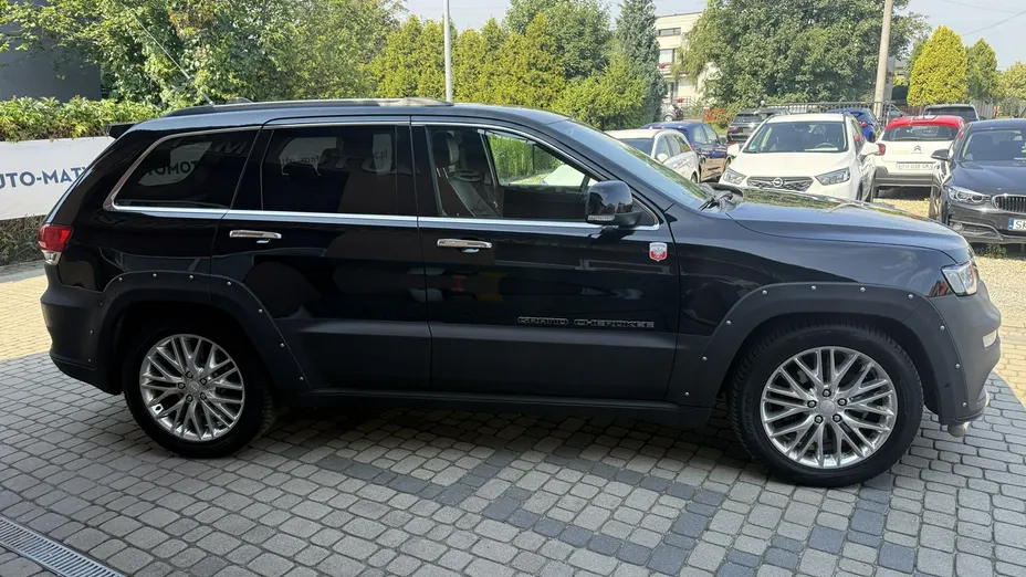 JEEP Grand Cherokee -