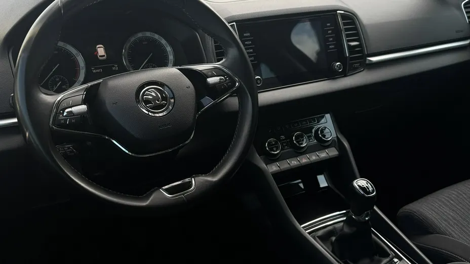 SKODA Karoq -