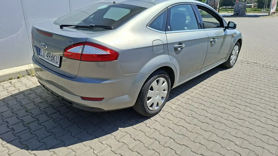 FORD Mondeo -