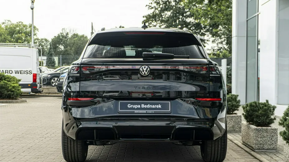 VOLKSWAGEN T-ROC -
