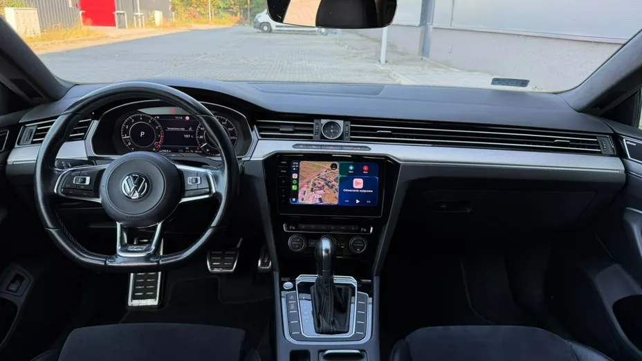 VOLKSWAGEN Arteon -