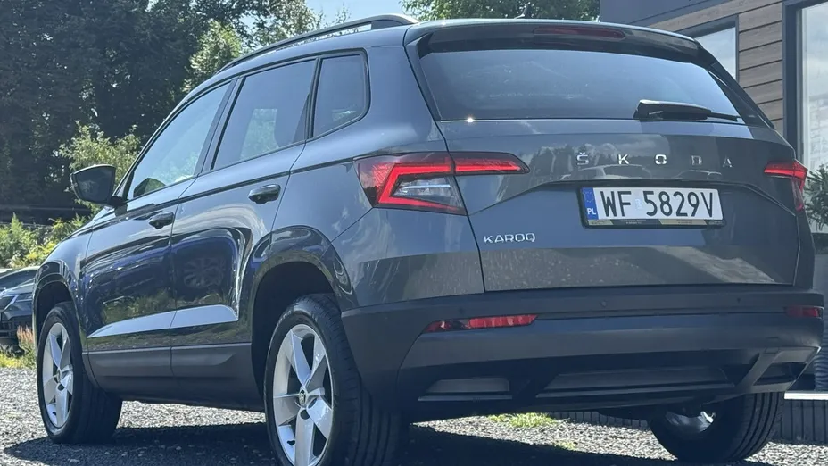 SKODA Karoq -