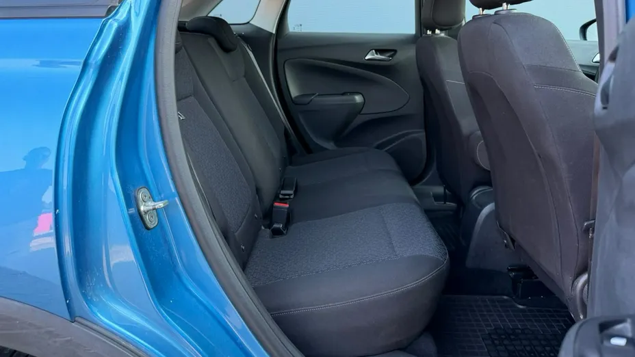 OPEL Crossland X -
