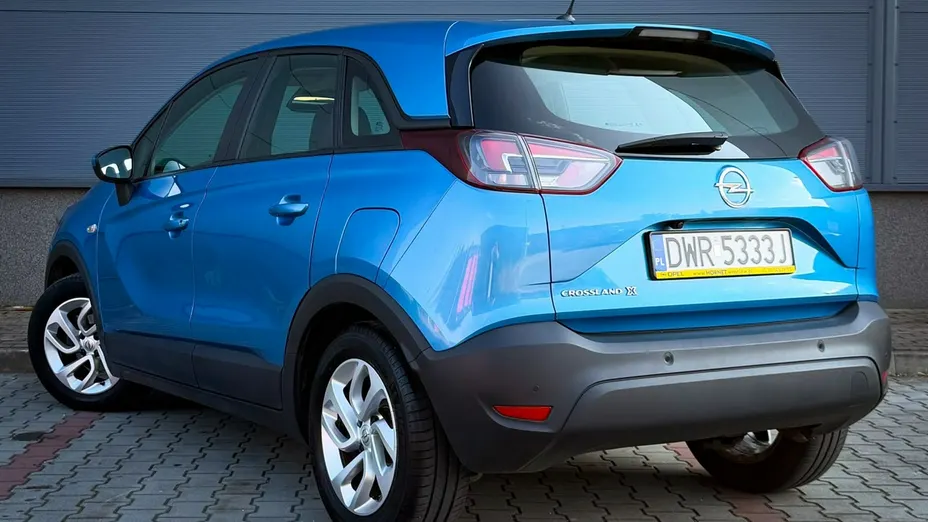 OPEL Crossland X -