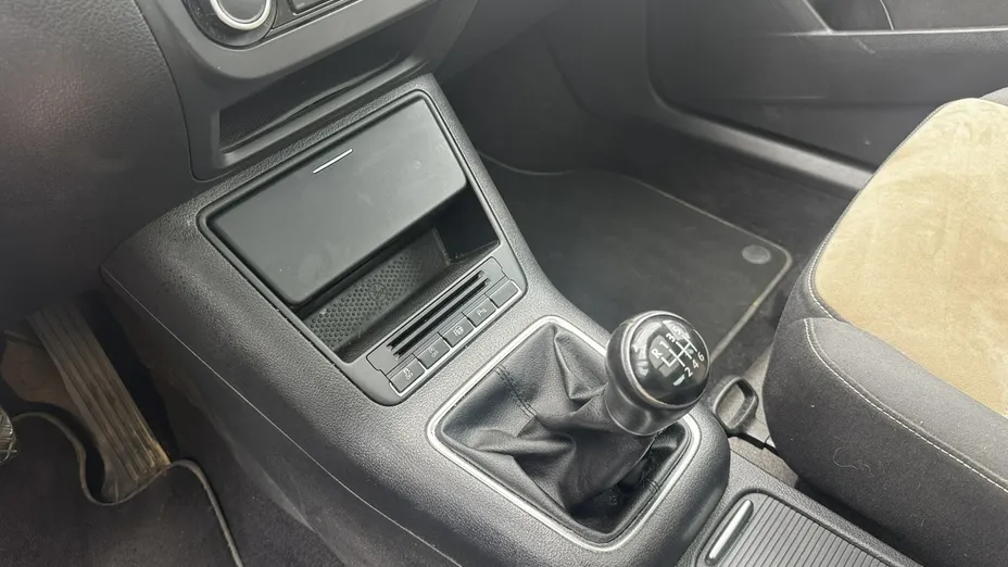 VOLKSWAGEN Tiguan -