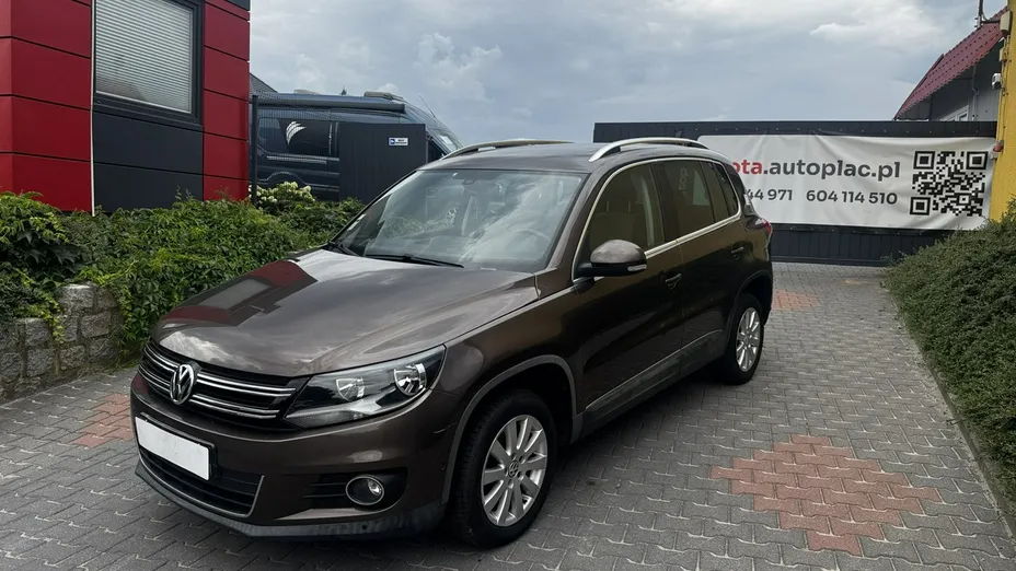 VOLKSWAGEN Tiguan -