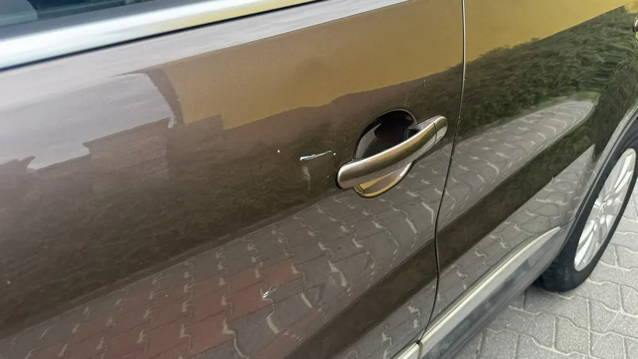 VOLKSWAGEN Tiguan -
