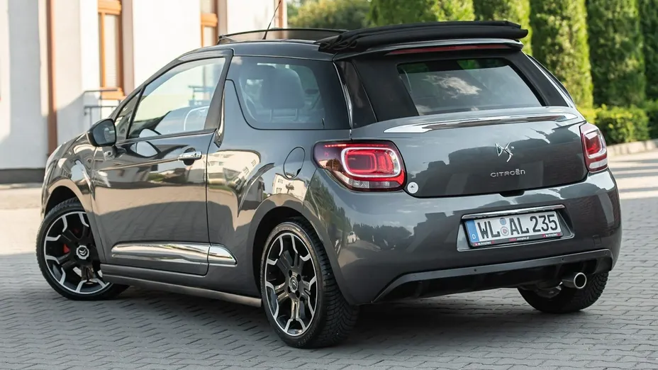 CITROEN DS3 -
