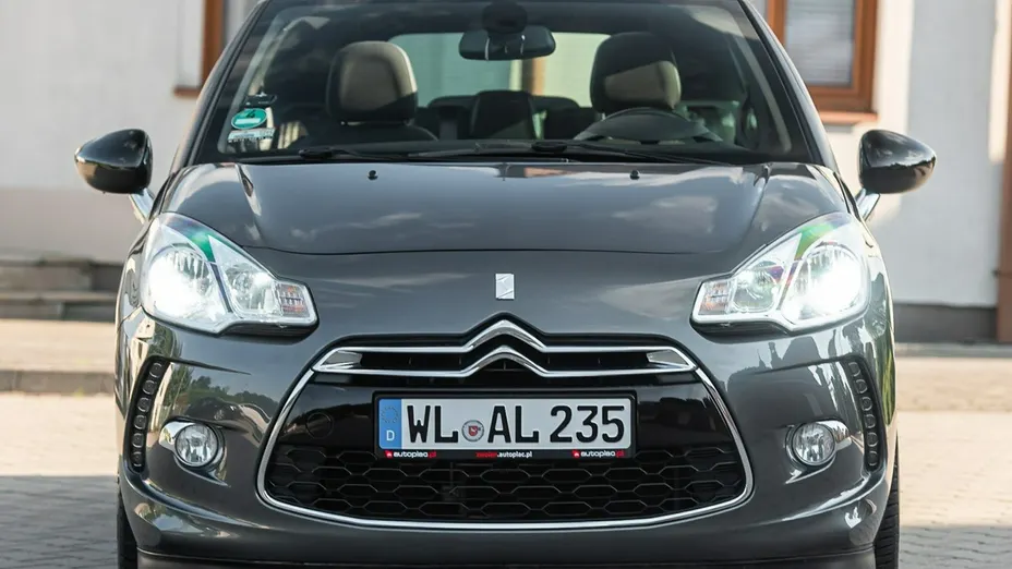 CITROEN DS3 -