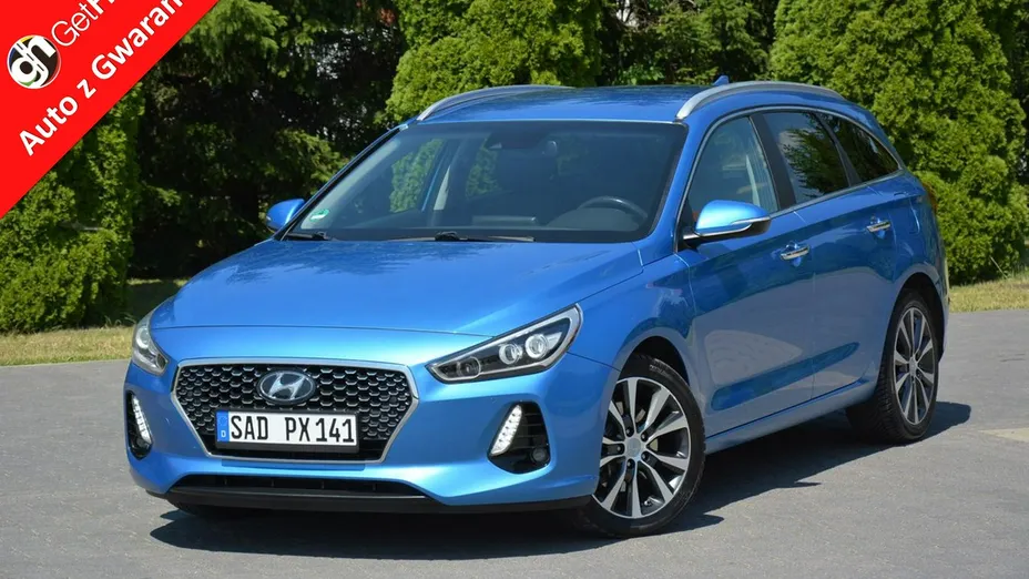 HYUNDAI i30 -