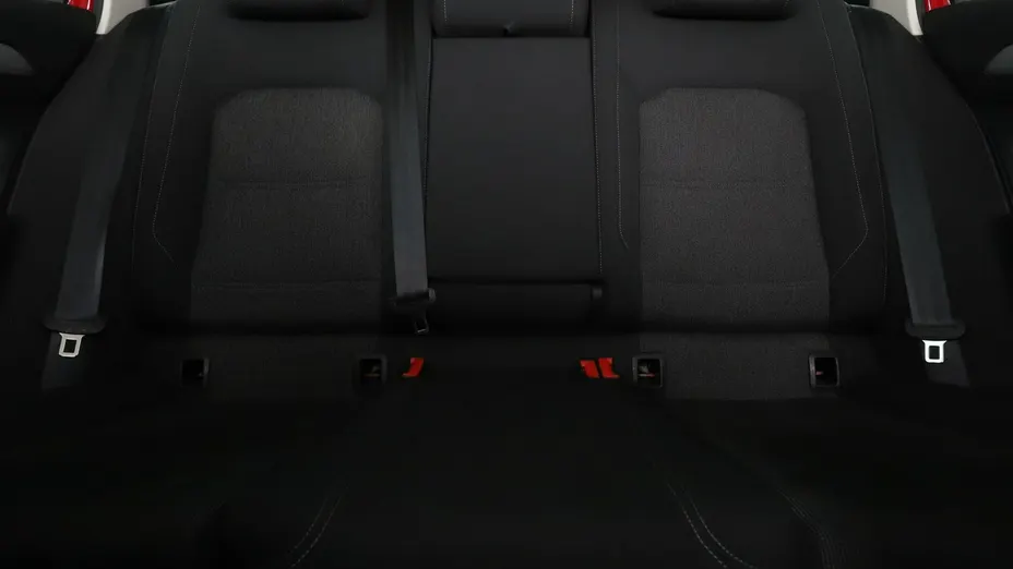 VOLKSWAGEN Passat -