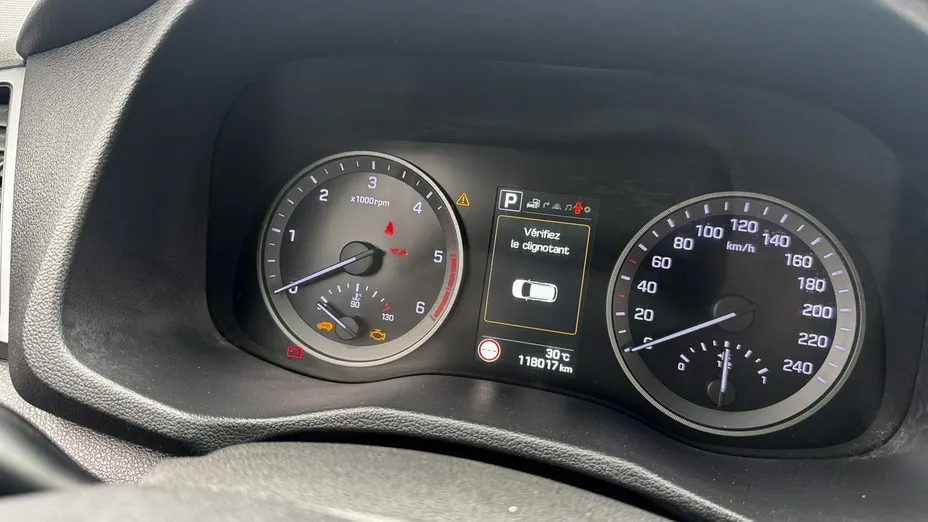 HYUNDAI Tucson -