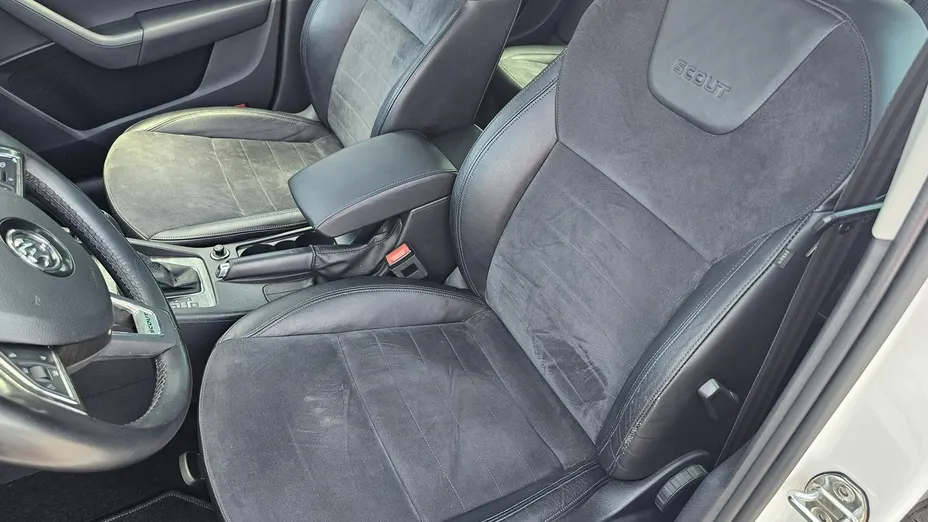 SKODA Octavia -