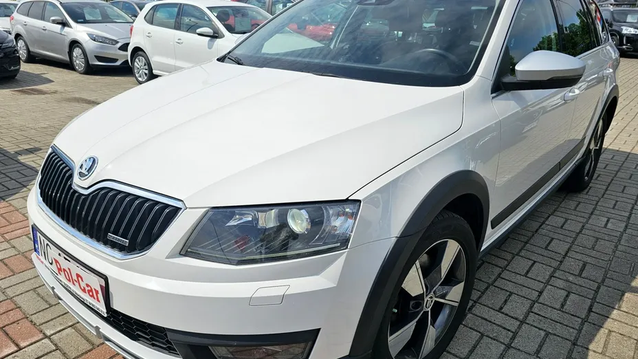 SKODA Octavia -