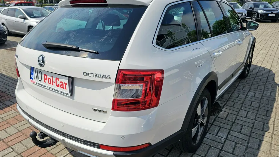 SKODA Octavia -