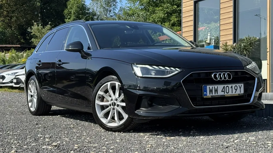 AUDI A4 -