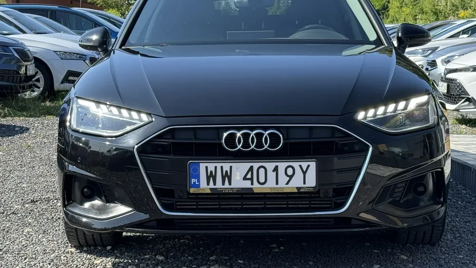 AUDI A4 -