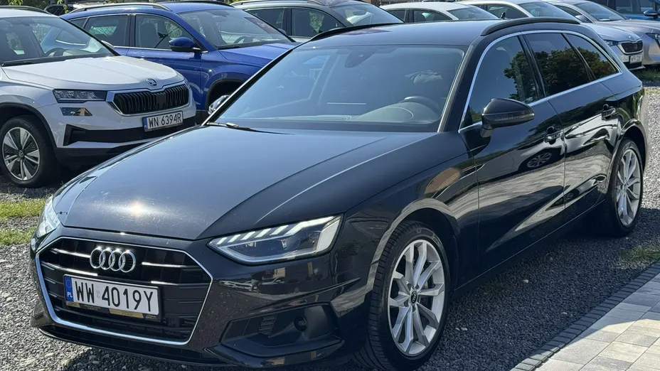 AUDI A4 -