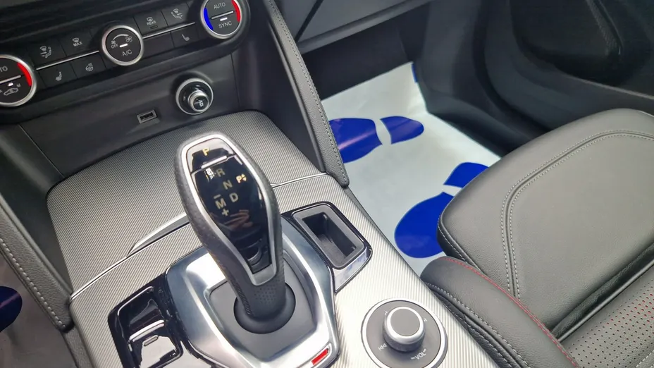 ALFA ROMEO Stelvio -