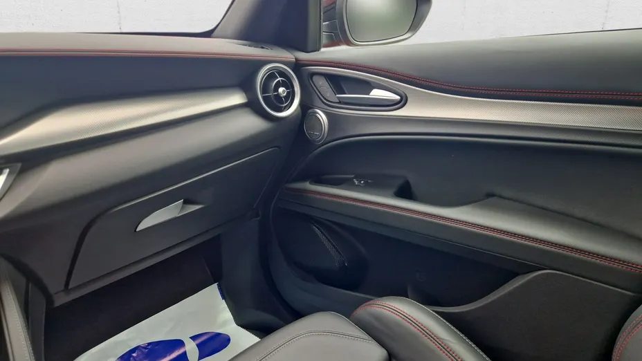 ALFA ROMEO Stelvio -