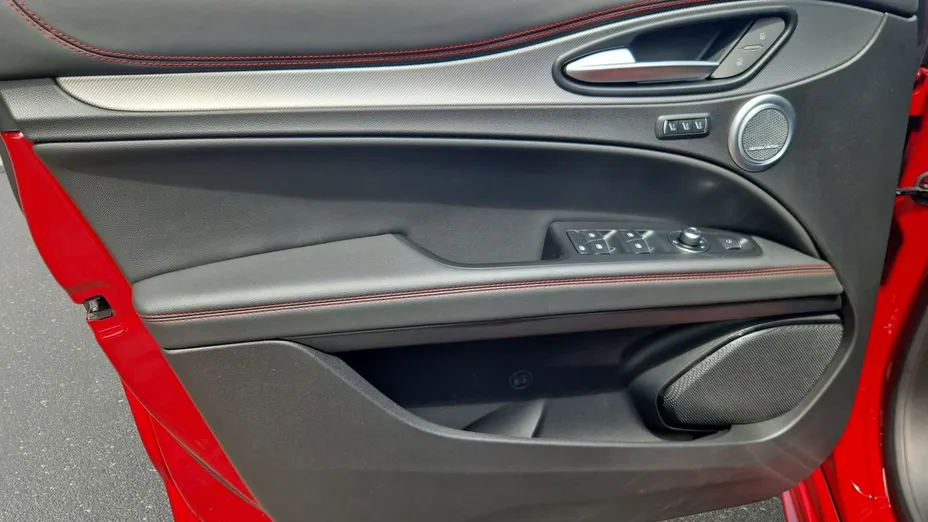 ALFA ROMEO Stelvio -