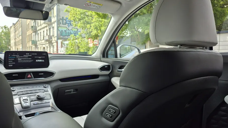 HYUNDAI Santa Fe -