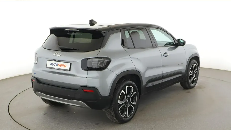 JEEP Avenger -