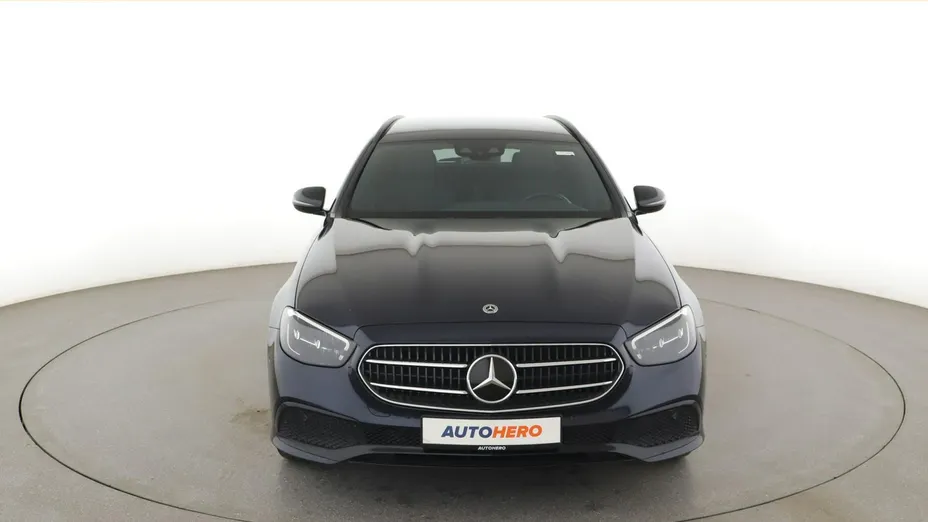MERCEDES-BENZ E Klasa -