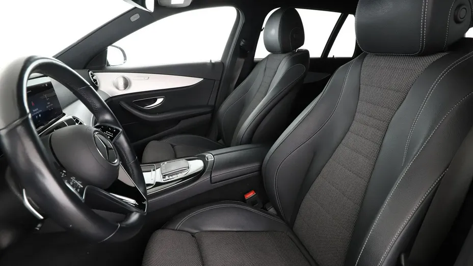 MERCEDES-BENZ E Klasa -