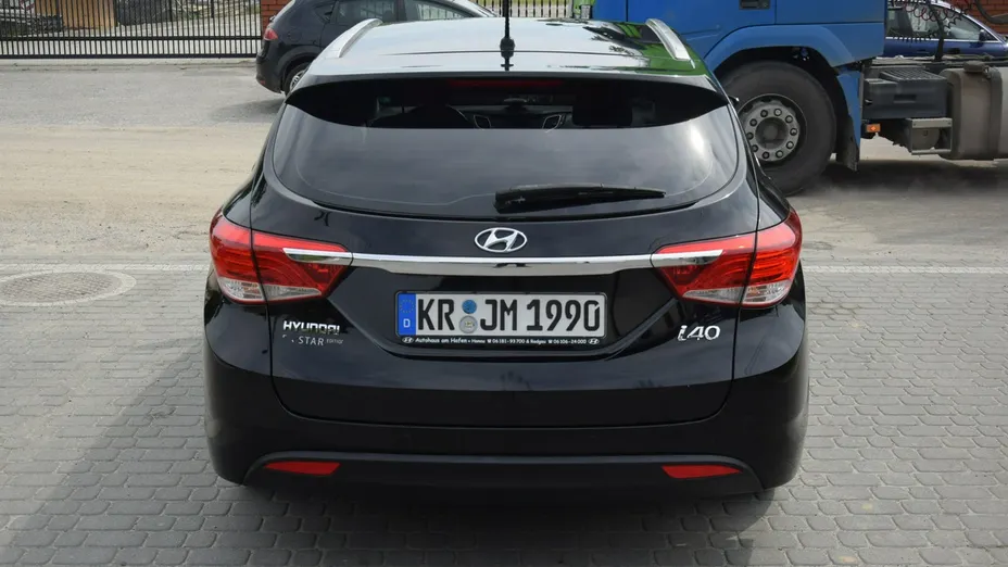HYUNDAI i40 -