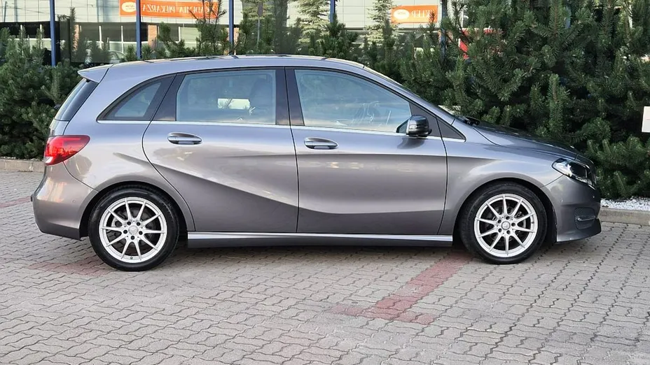 MERCEDES-BENZ B Klasa -