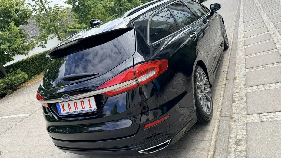 FORD Mondeo -