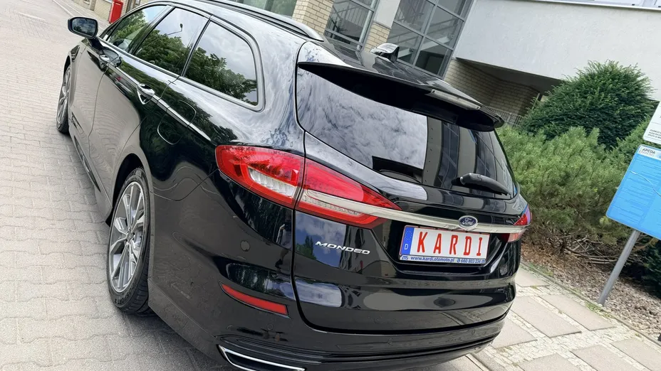FORD Mondeo -