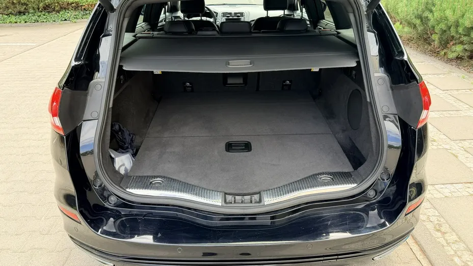 FORD Mondeo -