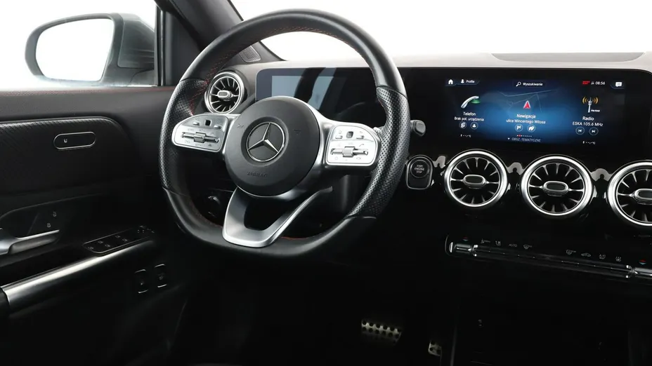 MERCEDES-BENZ GLA -