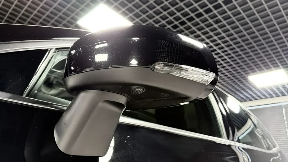 VOLVO XC60 -