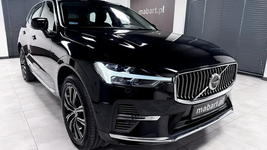 VOLVO XC60 -