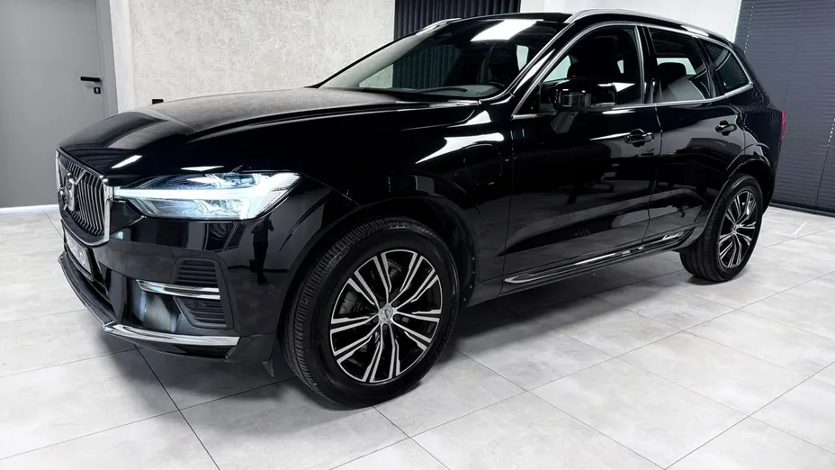 VOLVO XC60 -