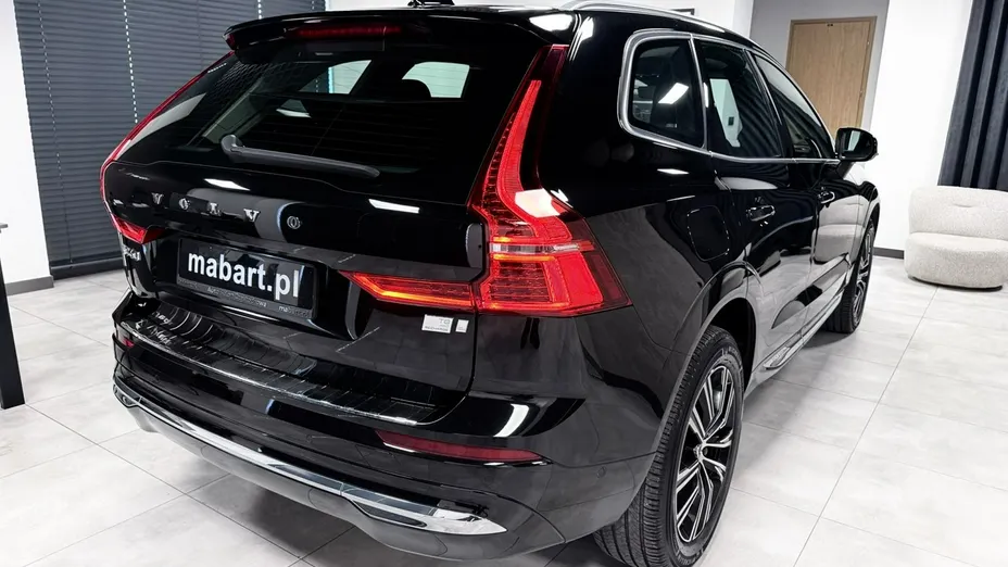 VOLVO XC60 -