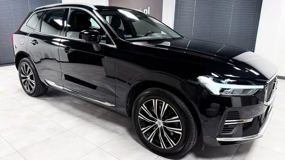 VOLVO XC60 -