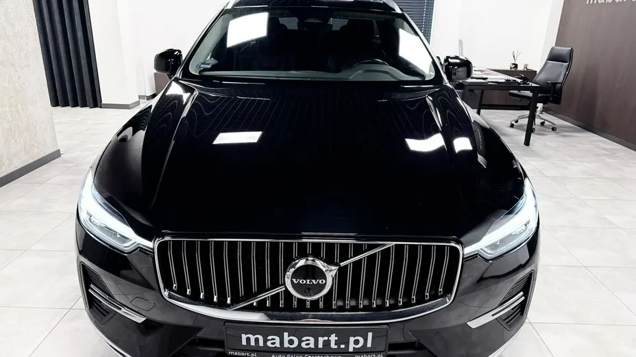 VOLVO XC60 -