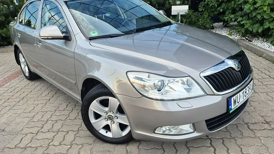 SKODA Octavia -